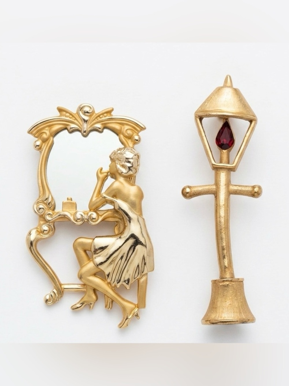 Vintage Gold Tone Novelty Brooch Pin Lot 2pc Vanity Lady Mirror & Street Lamp